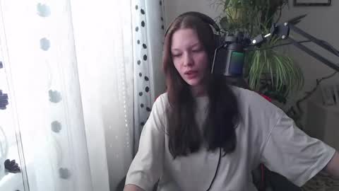 Snapshot of rosendalounsberry chatting on 8, 4, 2026 Lina online show from 8, 4, 2026