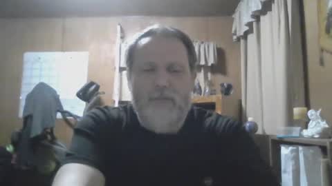 Snapshot of rosepanda chatting on 6, 2, 2025 Lost4gain online show from 6, 2, 2025