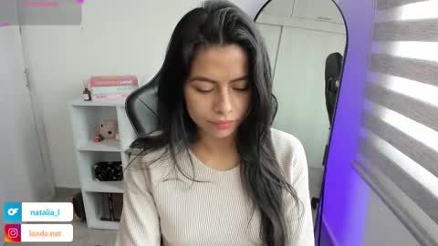 Nat online show from 5, 12, 2025