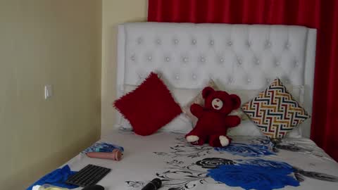 Snapshot of roses_rred chatting on 30, 3, 2026 roses_rred online show from 30, 3, 2026