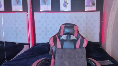 rosi_cooper online show from 5, 1, 2026