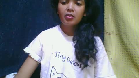 rosia685234 online show from 9, 10, 2025