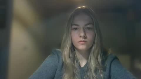 Snapshot of rosie_june chatting on 23, 12, 2024 Rosie online show from 23, 12, 2024