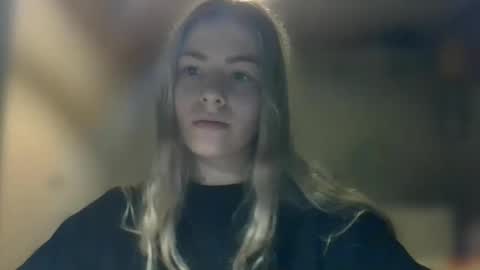 Snapshot of rosie_june chatting on 30, 12, 2024 Rosie online show from 30, 12, 2024