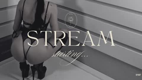 Rosie Bones online show from 5, 4, 2026