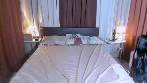 Snapshot of rosieriches chatting on 24, 11, 2025 rosieriches online show from 24, 11, 2025