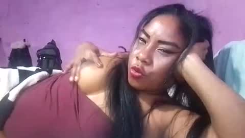 Snapshot of rosmerynava chatting on 28, 12, 2024 rosmerynavarro online show from 28, 12, 2024