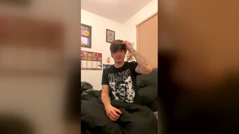 ross158609 online show from 25, 3, 2026