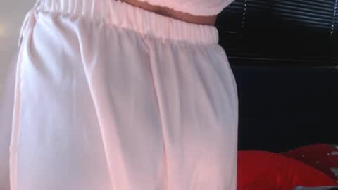 Ross BakerHot online show from 18, 12, 2024