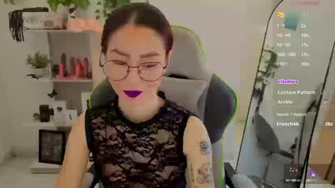 Snapshot of rosse_98_ chatting on 25, 9, 2025 Miss Rosse online show from 25, 9, 2025