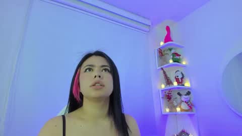   online show from 18, 11, 2025