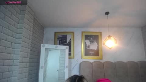 rosse jeane v online show from 14, 2, 2026