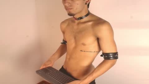 rosse_one online show from 30, 11, 2025