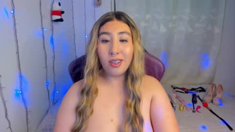 ROSSE DEMOND  online show from 22, 2, 2026