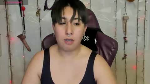 Snapshot of rossedemond30 chatting on 13, 5, 2026 ROSSE DEMOND online show from 13, 5, 2026
