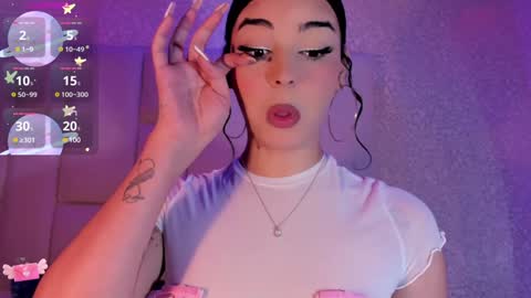 Snapshot of rosselfinoll chatting on 4, 1, 2025 Rossel online show from 4, 1, 2025