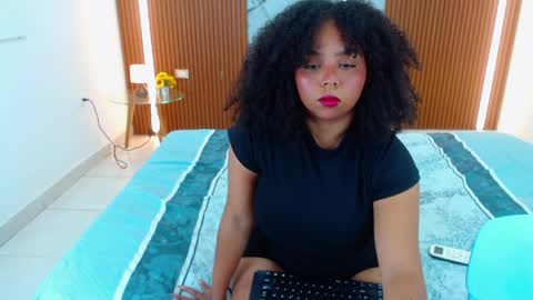 Rossi Hill online show from 1, 4, 2026