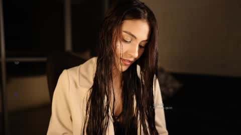 Rossey online show from 9, 4, 2026