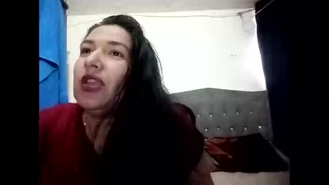 rossiteylor368516 online show from 21, 5, 2026