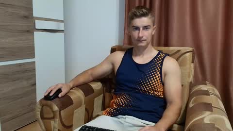 Snapshot of rosswillis7 chatting on 30, 9, 2025 Ross online show from 30, 9, 2025