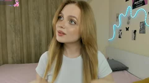Im Luna online show from 6, 5, 2026