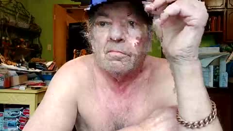 Snapshot of rotorranch chatting on 5, 10, 2025 rotorranch online show from 5, 10, 2025