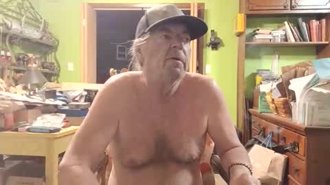 Snapshot of rotorranch chatting on 21, 11, 2025 rotorranch online show from 21, 11, 2025