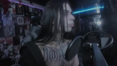 Snapshot of rotten_dreams chatting on 8, 3, 2025 rot online show from 8, 3, 2025