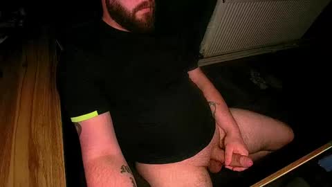 Snapshot of roughwonder chatting on 31, 5, 2026 Luke online show from 31, 5, 2026