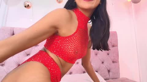 Snapshot of roulyy chatting on 14, 12, 2024 JESSY ROULY online show from 14, 12, 2024