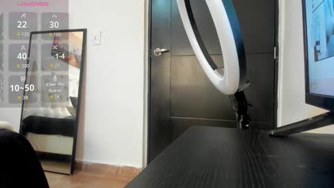 Snapshot of rouse_sexy_hotxx77 chatting on 28, 9, 2025 rouse_sexy_hotxx77 online show from 28, 9, 2025