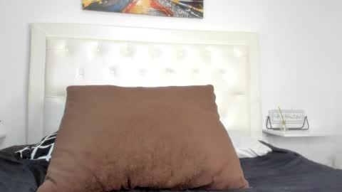 Snapshot of rouse_sexy_hotxx77 chatting on 27, 11, 2025 rouse_sexy_hotxx77 online show from 27, 11, 2025