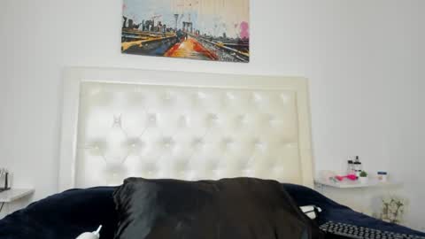 Snapshot of rouse_sexy_hotxx77 chatting on 5, 7, 2026 rouse_sexy_hotxx77 online show from 5, 7, 2026