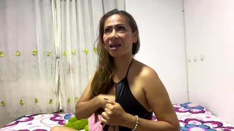 Snapshot of rousemilf4u chatting on 26, 2, 2025 rouse online show from 26, 2, 2025