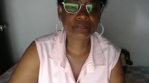 luxa online show from 4, 2, 2025