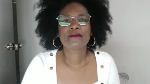 luxa online show from 24, 2, 2025