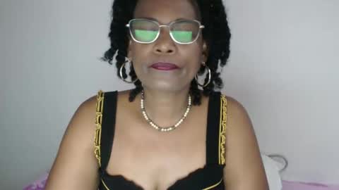 luxa online show from 10, 3, 2025