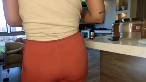 Snapshot of rouss_henao chatting on 3, 3, 2025 Rouss marie henao online show from 3, 3, 2025