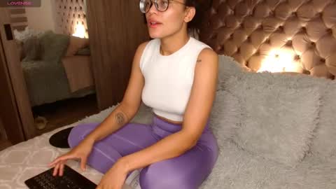 Snapshot of rouss_henao chatting on 4, 3, 2025 Rouss marie henao online show from 4, 3, 2025