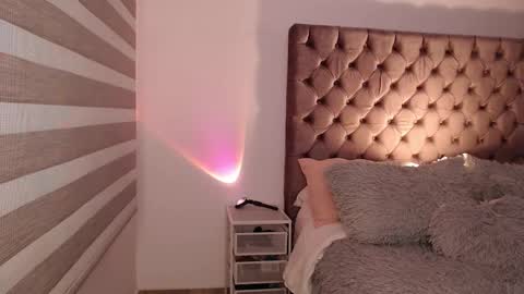 Snapshot of rouss_henao chatting on 15, 10, 2025 Rouss marie henao online show from 15, 10, 2025