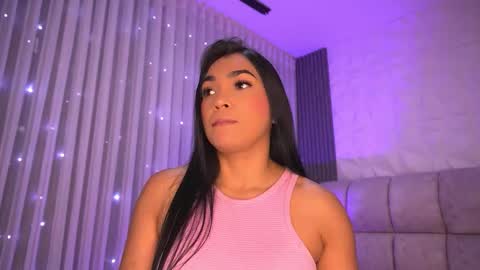 Snapshot of rousse_coup chatting on 5, 2, 2026 Rosse and Miller online show from 5, 2, 2026