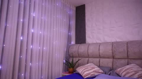 Snapshot of rousse_coup chatting on 19, 2, 2026 Rosse and Miller online show from 19, 2, 2026