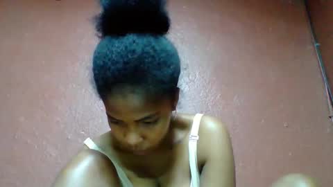 rovaelyah online show from 5, 11, 2025