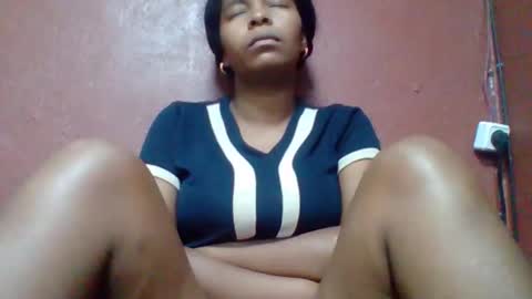 rovaelyah online show from 13, 3, 2026