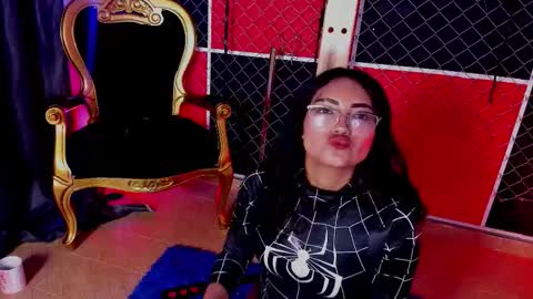 Snapshot of roxana_bdsm chatting on 28, 10, 2025 roxana_bdsm online show from 28, 10, 2025