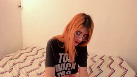 Snapshot of roxanajames__ chatting on 24, 10, 2025 roxy online show from 24, 10, 2025