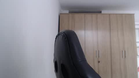 Roxana online show from 6, 4, 2026