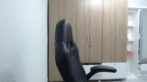 Snapshot of roxanalove7 chatting on 17, 6, 2026 Roxana online show from 17, 6, 2026
