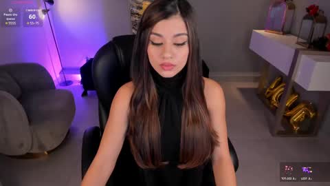 Roxanne Hill  online show from 15, 2, 2025