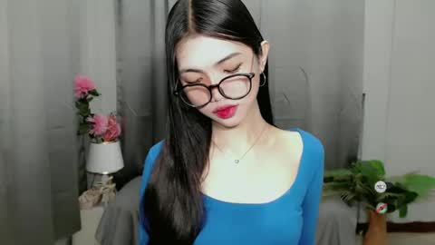 Roxie online show from 5, 2, 2025